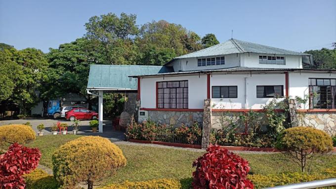 Rendezvous Resort 乞拉朋齐 外观 照片