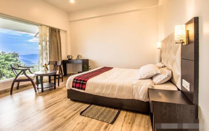 Rendezvous Resort 乞拉朋齐 外观 照片